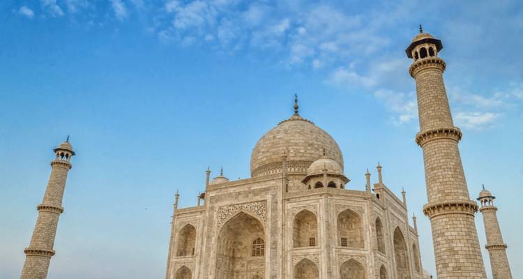 Varanasi - Agra [Taj Mahal] & Rajasthan Tour From Kolkata [12 Days] - TTI TOURS 9