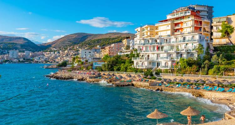 Excursión en grupo pequeño por la Riviera Albanesa; Saranda, Ksamil, Himara y Dhermi - Choose Balkans 7