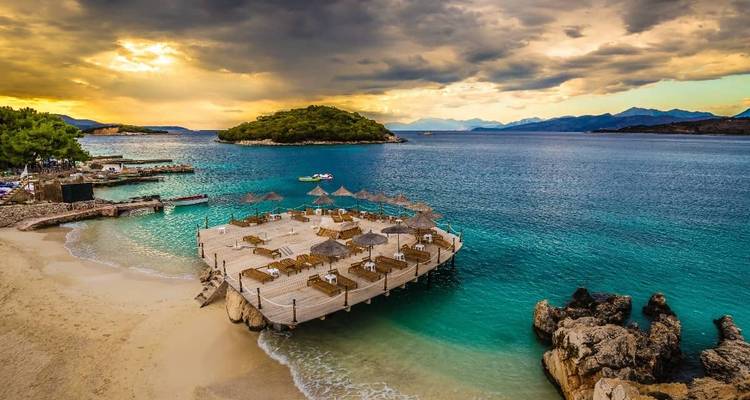 Excursión en grupo pequeño por la Riviera Albanesa; Saranda, Ksamil, Himara y Dhermi - Choose Balkans 1