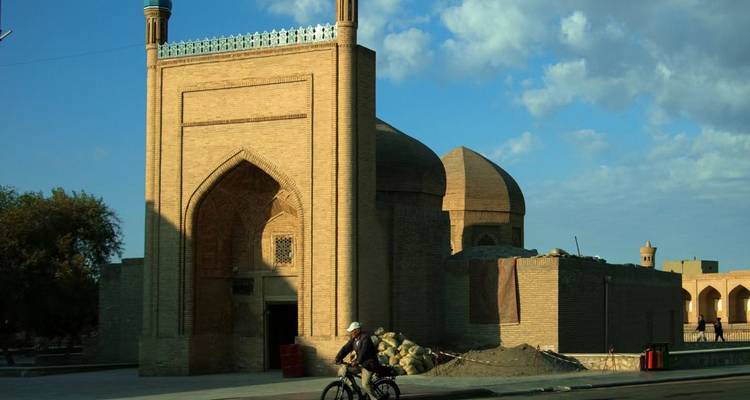 Circuito histórico a Uzbekistán 8D/7N - Silk Road Trips 2