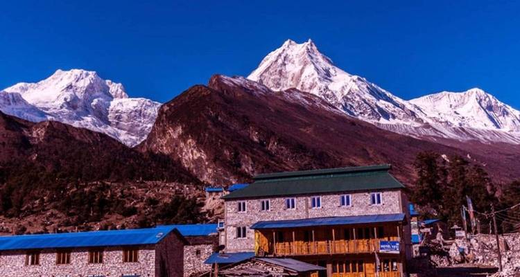 Manaslu Tsum Valley Trek 20 jours - Sherpa Expedition Teams 2