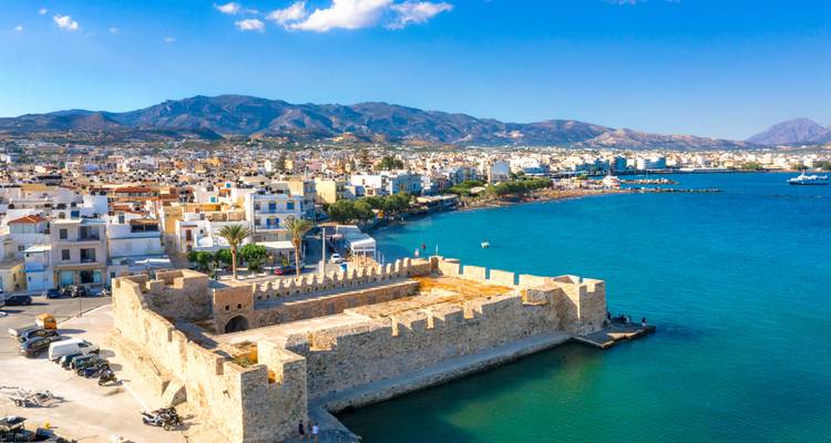 Pedalea por la costa oriental de Creta - Exodus Adventure Travels 3