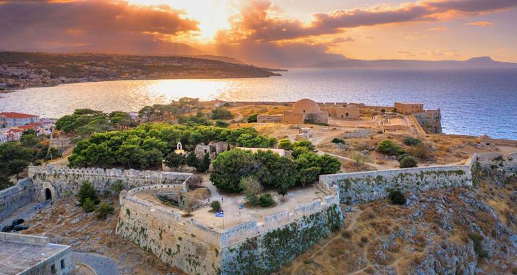 Pedalea por la costa oriental de Creta - Exodus Adventure Travels 4