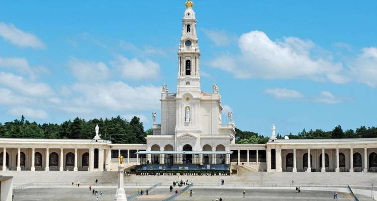 Madrid, Lisboa, Oporto & Fátima 9 Days - Julia Travel 4