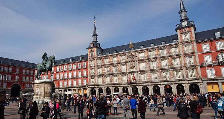 Madrid, Lisboa, Oporto & Fátima 9 Days - Julia Travel 9