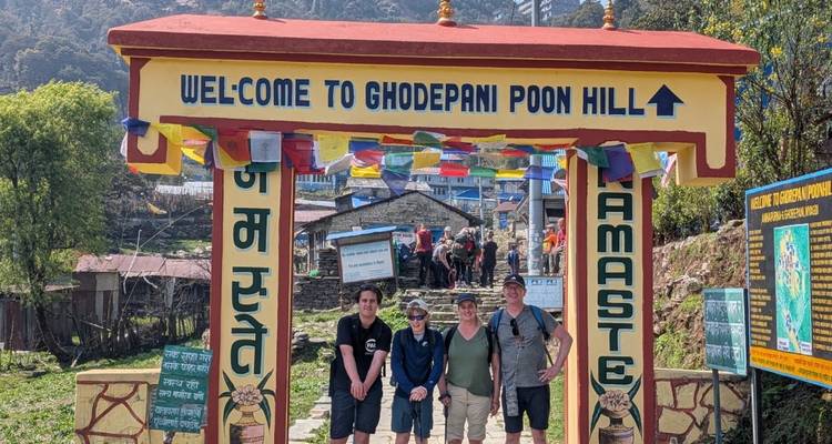 Trek à Ghorepani Poon Hill - Approved Holidays Pvt. Ltd. 10