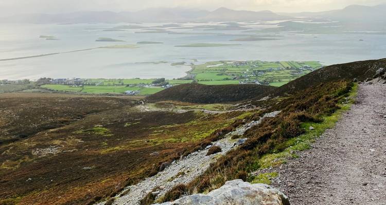 Wild Atlantic Way, Ireland Guided *CYCLE* Tour/Packing (All Inclusive) - Climbing Mountains 8