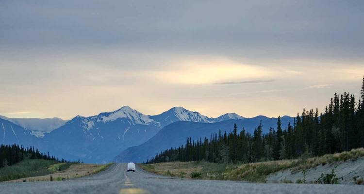 Gems of the Yukon | Hiking Tour with Hotel Stays - Fresh Adventures 6