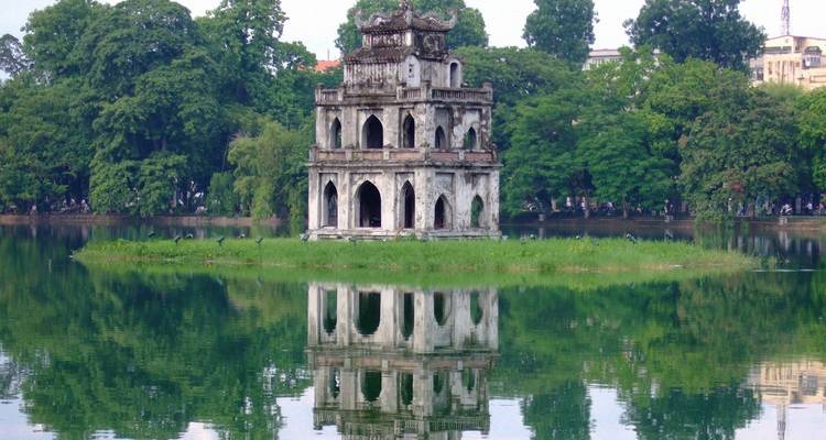 8 Days Explorer Package Tour in Vietnam - LVP Travel 8