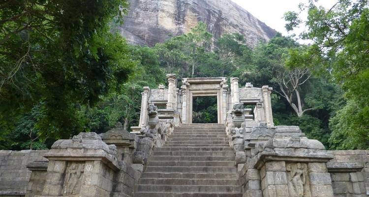 VOYONS LE PARADIS - Lets See Asia Pvt Ltd. 1
