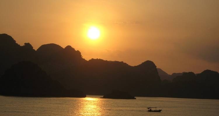 7 Days Discovery North Of Vietnam - DGB Travel And Event 1