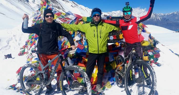 Circuit en VTT dans la vallée du Haut Mustang - 16 jours - Adventure Himalayan Travels 2