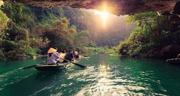 Circuit de 5 jours Hanoi - Ninh Binh - Baie d'Halong - Ha Long Bay Lux Cruises Tours 2