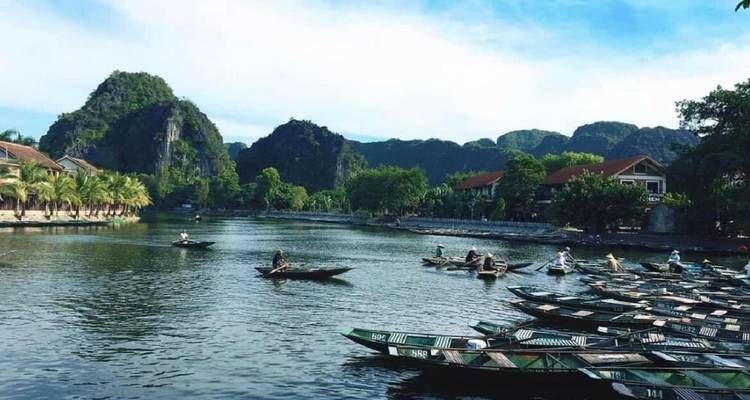 Circuit de 5 jours Hanoi - Ninh Binh - Baie d'Halong - Ha Long Bay Lux Cruises Tours 10