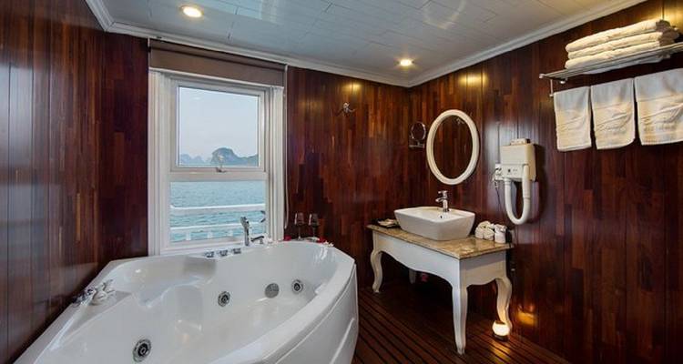 2 Day 1 Night Bai Tu Long Bay Cruise - Ha Long Bay Lux Cruises Tours 4