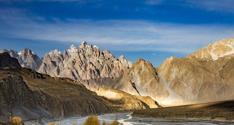 Explore Hunza Valley - Gypsy Traces and Tours 6