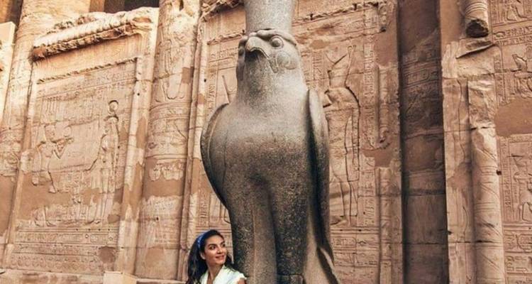 8 jours ( Pyramides de Gizeh, Musée GEM, Le Caire, Assouan - Abou Simbel, Croisière sur le Nil - Louxor ) & Train couchette aller-retour - Hola Egipto Tours  8