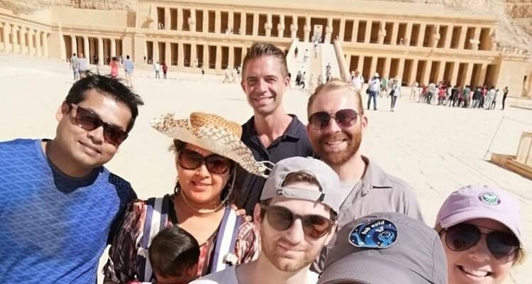 Crucero de 4 días por el Nilo de Asuán a Luxor, incluido Abu Simbel. Opción Globo aerostático - Hola Egipto Tours  9