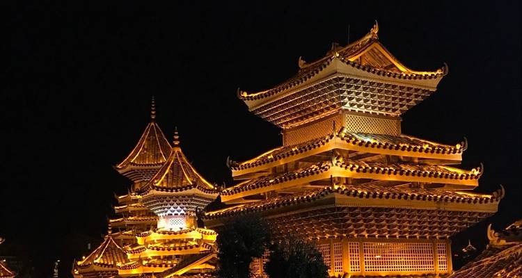 Excursion de 2 jours à Zhaoxing et au village de Basha en train Bullet Train depuis Guangzhou - Silk Road Trips 9