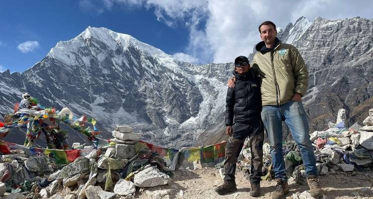 Ascensión al pico Yala 10 días - Nepal Lion Tours & Treks Pvt Ltd.  2