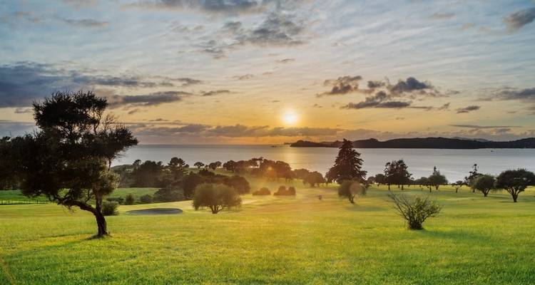 3 Day Experience Winter Northland Tour - Thrifty Tours 8