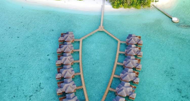 Maldivas Vacaciones de Lujo en Villa Acuática en un Resort Insular Privado de 5 Estrellas - Relax Getaways Pvt. Ltd 3