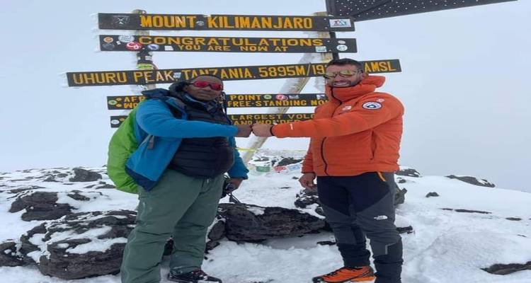 KILIMANJARO CLIMBING NORTHERN CIRCUIT 11 DAYS - Johnadventures 3