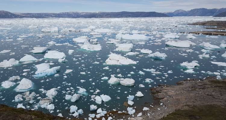 The Icefjord Trek - Arctic Hiking and Expeditions. 10