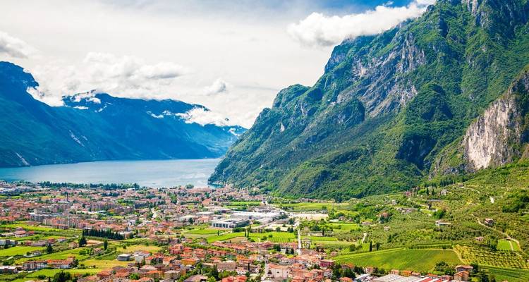 Milan to the Alps: A Guided Tour of Northern Italy - Carrani Tours 3