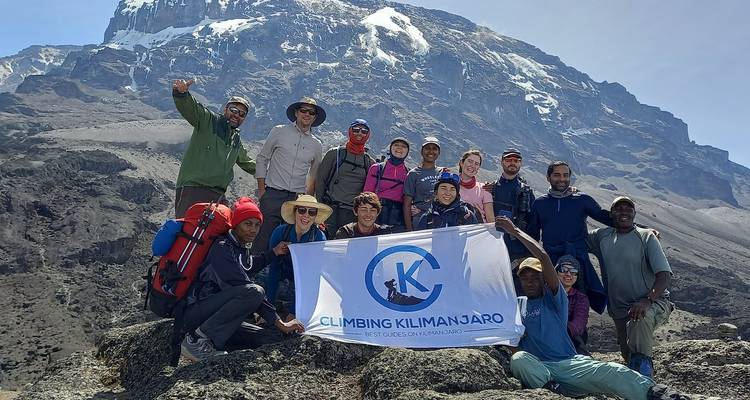 Ruta de 9 días del circuito norte del Kilimanjaro - Climbing Kilimanjaro 1