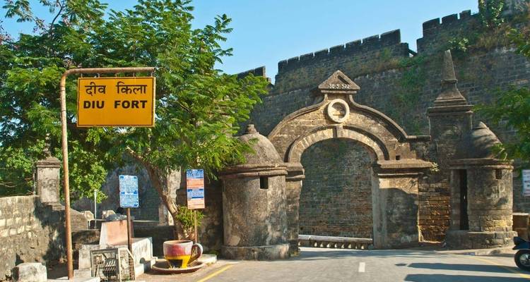 Encantadora excursión por el patrimonio de Diu - Agora Voyages OPC Pvt Ltd 4