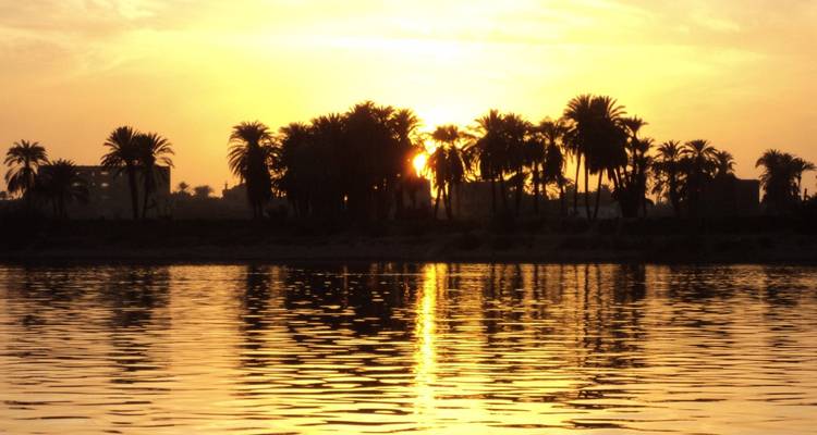 Luxurious Egypt Includes a 5* Nile Cruise + Hurgahda Resort - AB Voyages Egypt 8