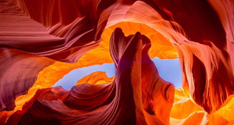 Dramatische rotsformaties in Antelope Canyon.
