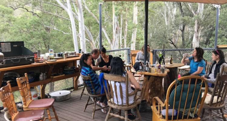 Six-Foot Track Hike and Cozy Winter Lodges - Sky Road Trail 10