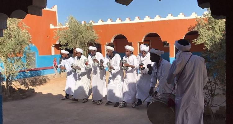 Circuit de 4 jours de Marrakech à Fès dans le désert du Sahara - Morhara Morocco Tours 8