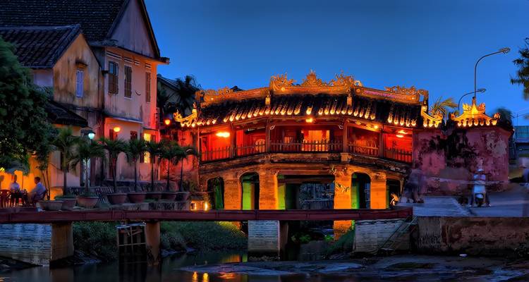 Central Vietnam's Ethereal Landscapes: A  Seven-Day Revelation - Truong Sa Tourist 8