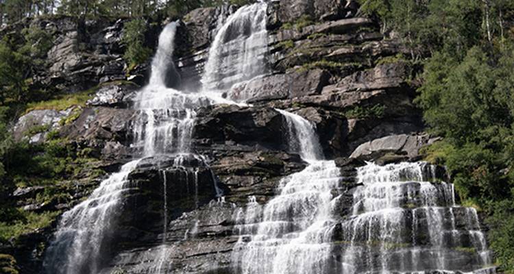 Norway: Fjords and Glaciers - Back-Roads Touring 6