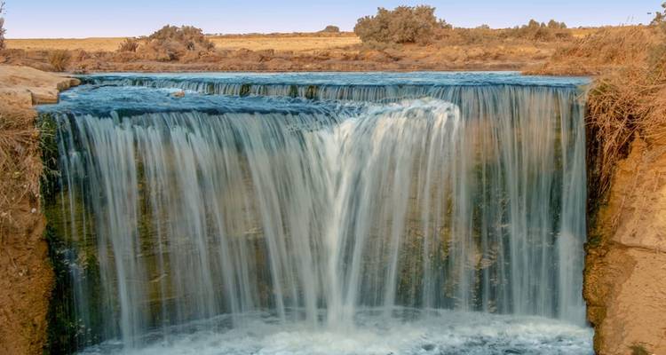 Cairo: 2-Day White Desert, Bahariya Oasis & El-Fayoum Tour - Sun Pyramid Tours 4