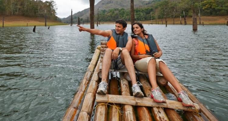 Best Kerala Tour Package – Private 7 Days of Backwaters, Houseboats, Munnar Hills, Ayurvedic Spa & Beaches - SafeHands Travels 2