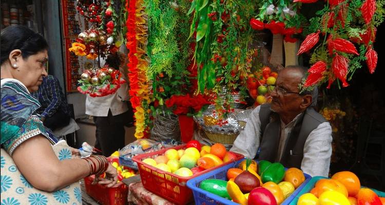 Luxury Cruise On River Ganges & New Delhi To Rajasthan With Goa By Train  [24 Days Trip] - TTI TOURS 7