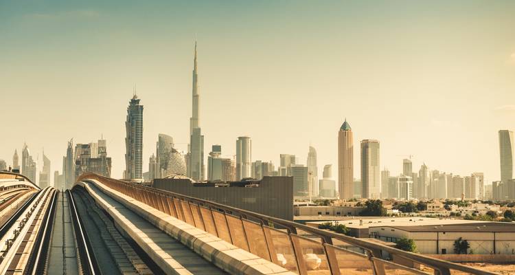 Paquete de 4 días en Dubái Incluye Safari por el Desierto y Burj Khalifa - Tripdo Tourism 3