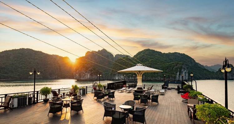 Rita Cruise - Lan Ha Bay in 2 Days 1 Night - Old Quarter Travel 4
