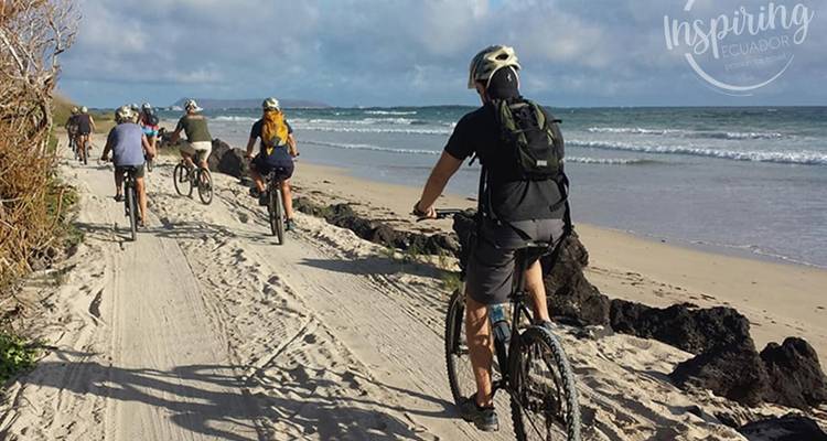 Expedición de 12 días a Galápagos - Inspiring Ecuador 1