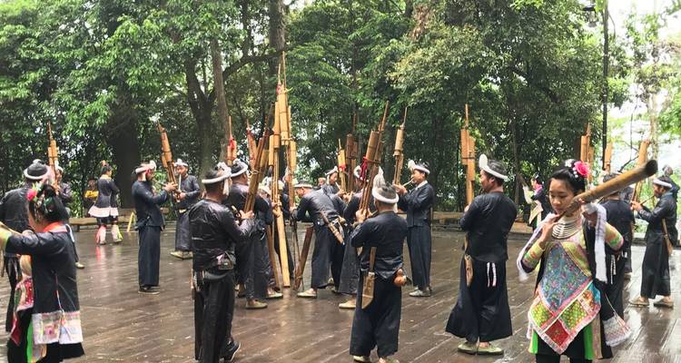 PRI excursión de 3 días a Zhaoxing y Tang'an Dong, pueblos Basha Miao desde Guangzhou en tren - Silk Road Trips 1