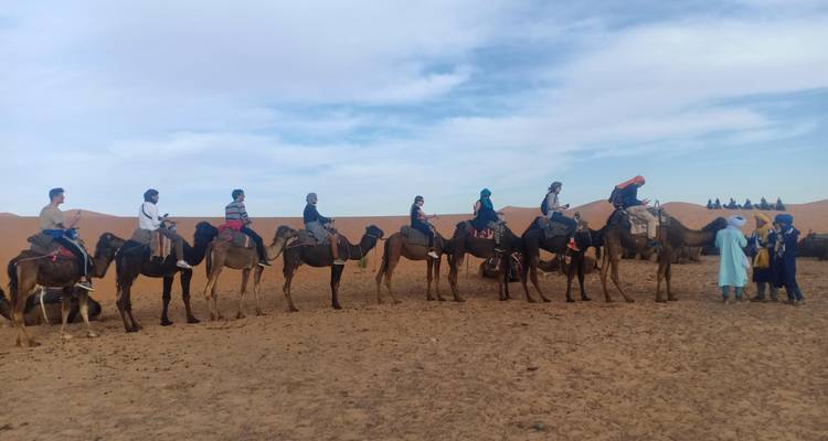 Circuito de 5 días, montañas del Atlas, kasbahs,valles de oaisis y desierto de Merzouga - Desert Family Tour 4