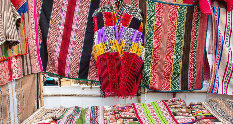 Visite de la Vallée Sacrée + Ruines de Pisac : Journée complète avec un groupe - Peru Trek 4 Good 4