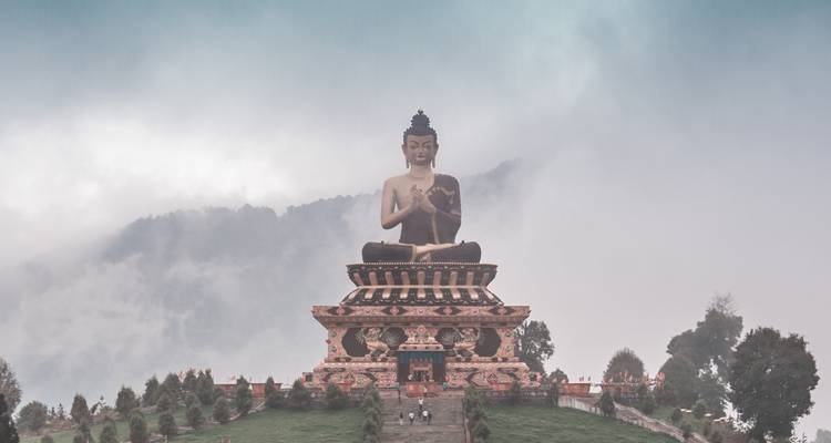 Circuit dans le nord- est de l'Inde avec le Bhoutan - GoBook India Tours 2