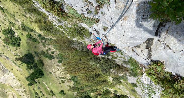 Escapada en vía ferrata por los Alpes franceses - Undiscovered Mountains 2