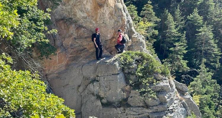 Escapada en vía ferrata por los Alpes franceses - Undiscovered Mountains 8