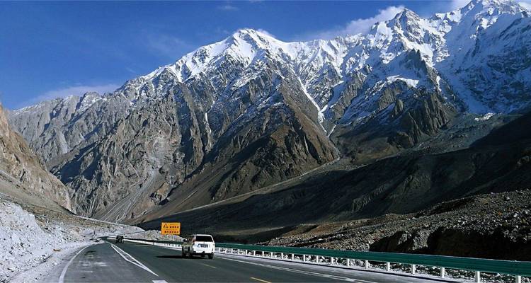 Feel Tibetan Culture and Free Your Mind For 10 Days & 9 Nights - Truly China Travel 8